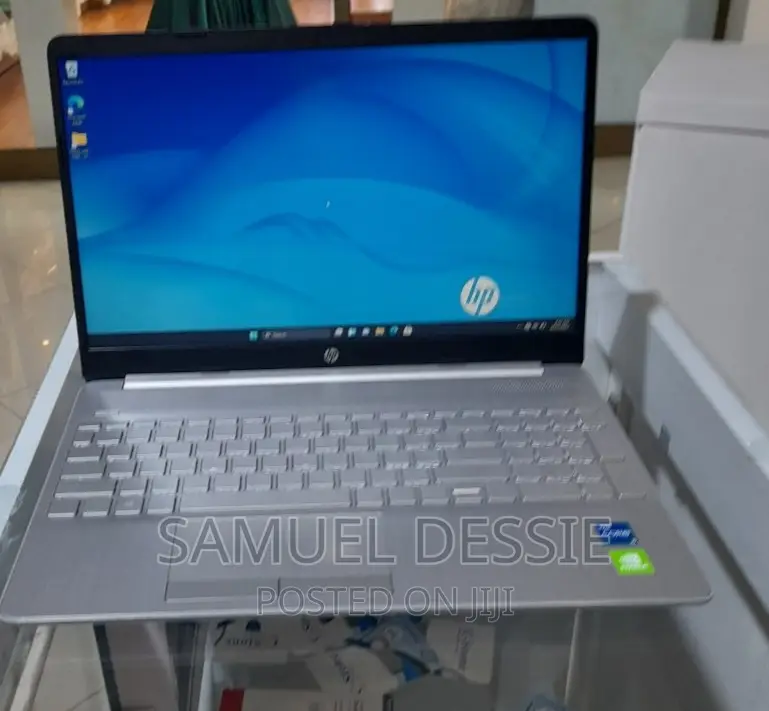 New Laptop HP Stream Notebook 8GB Intel Core I5 SSD 512GB