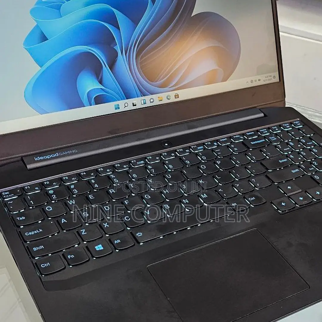 New Laptop Lenovo Ideapad 3 16GB Intel Core I7 SSD 1.5T