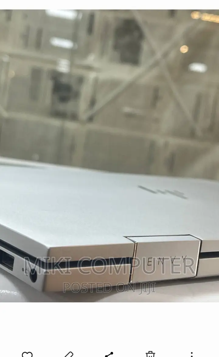New Laptop HP Envy X360 8GB Intel Core I5 SSD 512GB