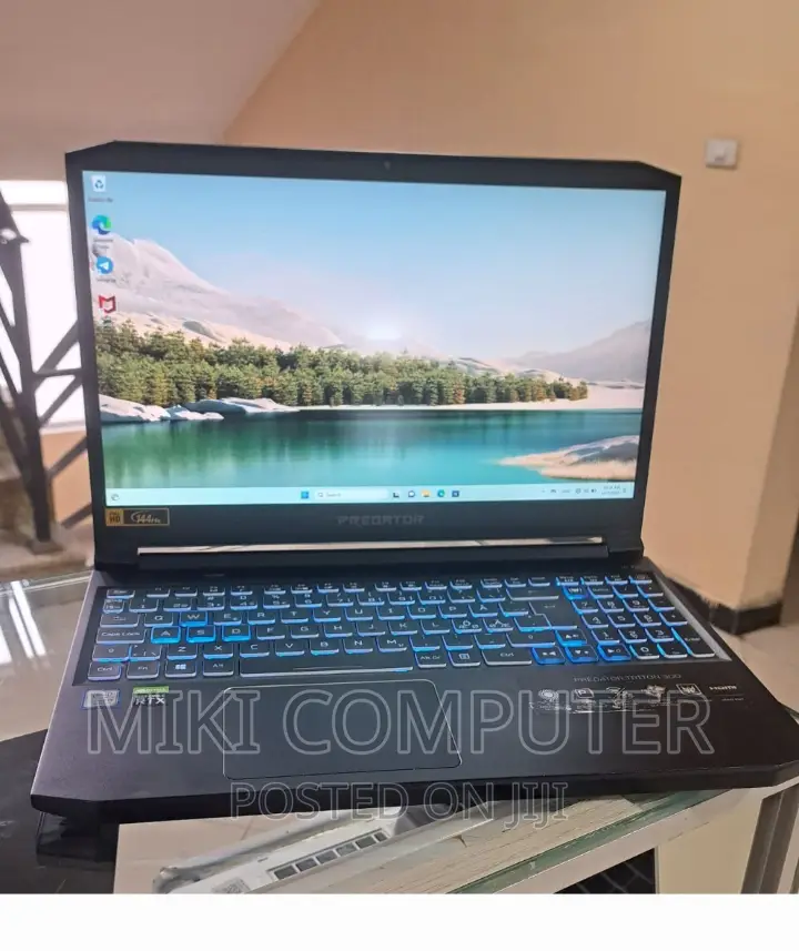 New Laptop Acer Predator Helios 300 16GB Intel Core I7 SSD 512GB