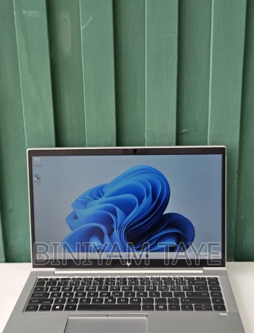 New Laptop HP EliteBook 840 16GB Intel Core I5 SSD 512GB