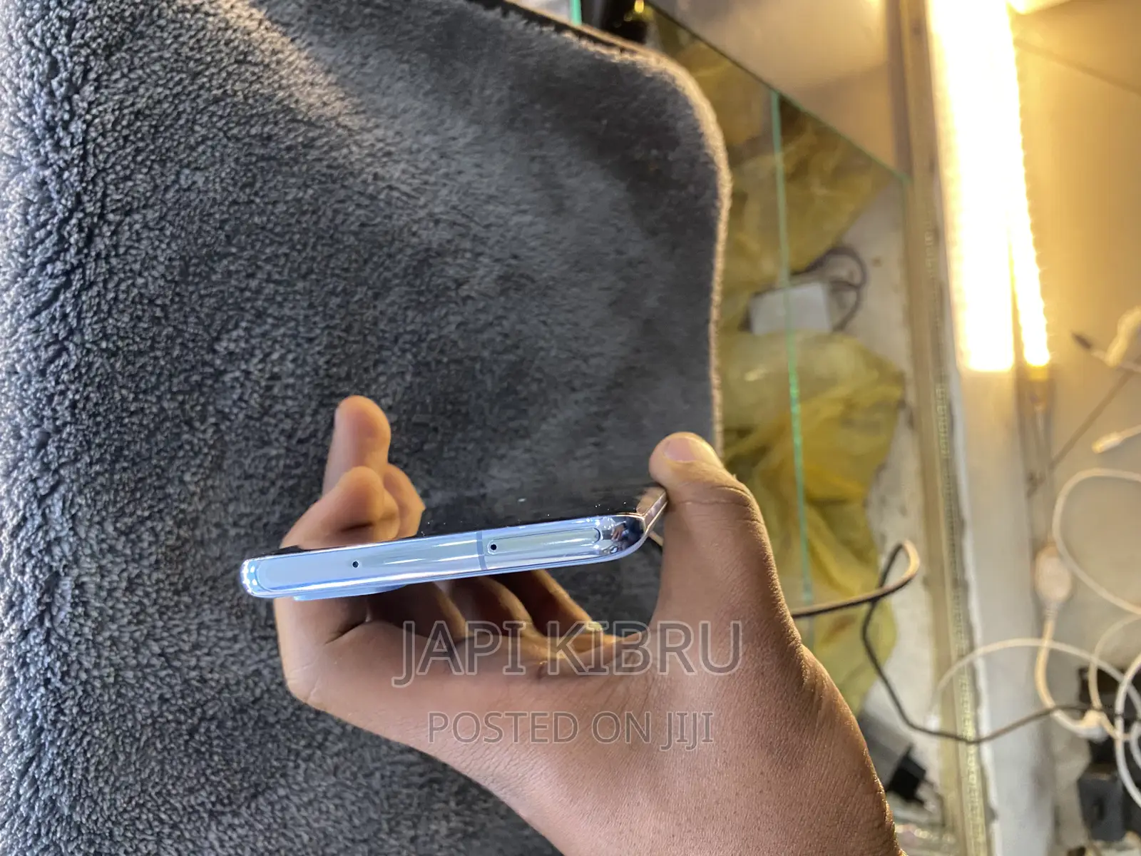 New Samsung Galaxy S20+ 5G 128 GB Blue