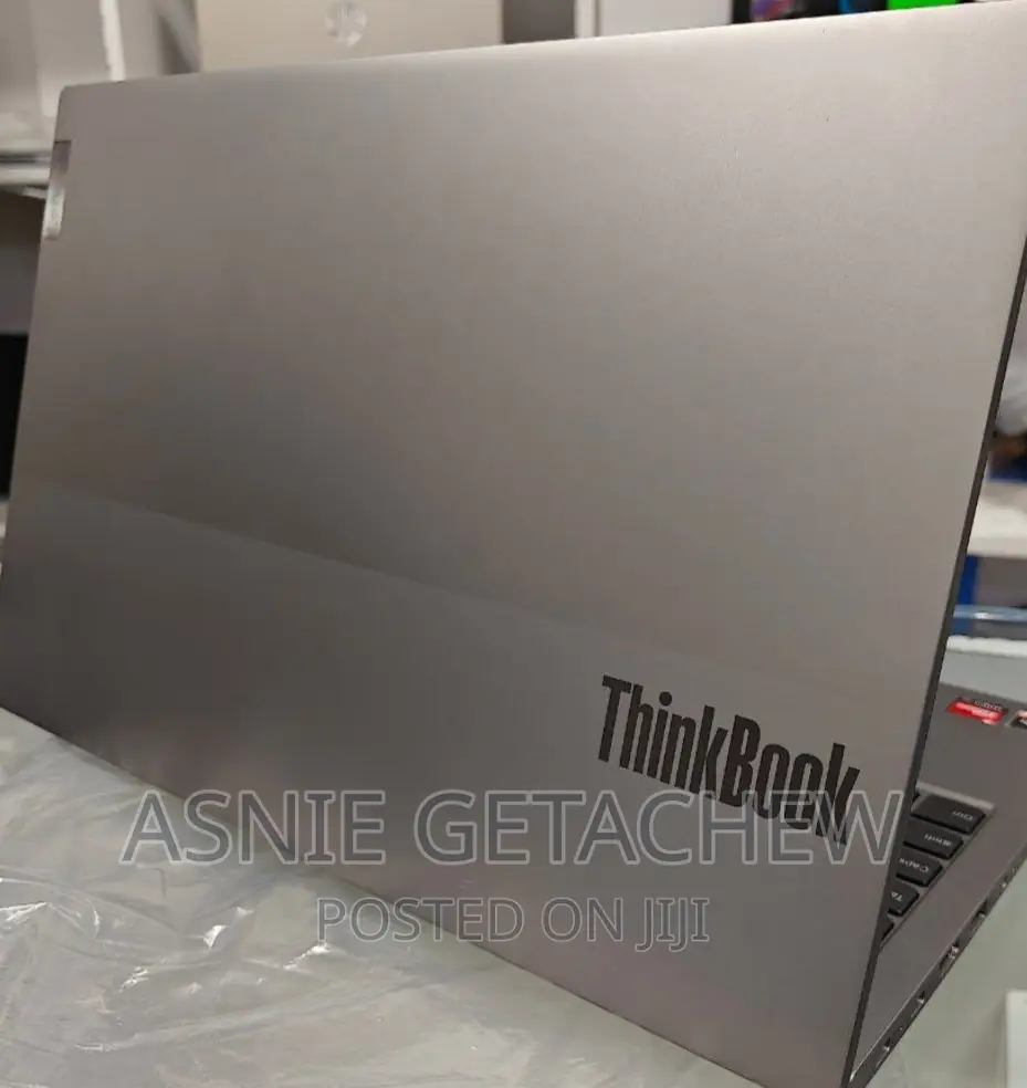New Laptop Lenovo ThinkBook 15 16GB Intel Core I7 SSD 512GB