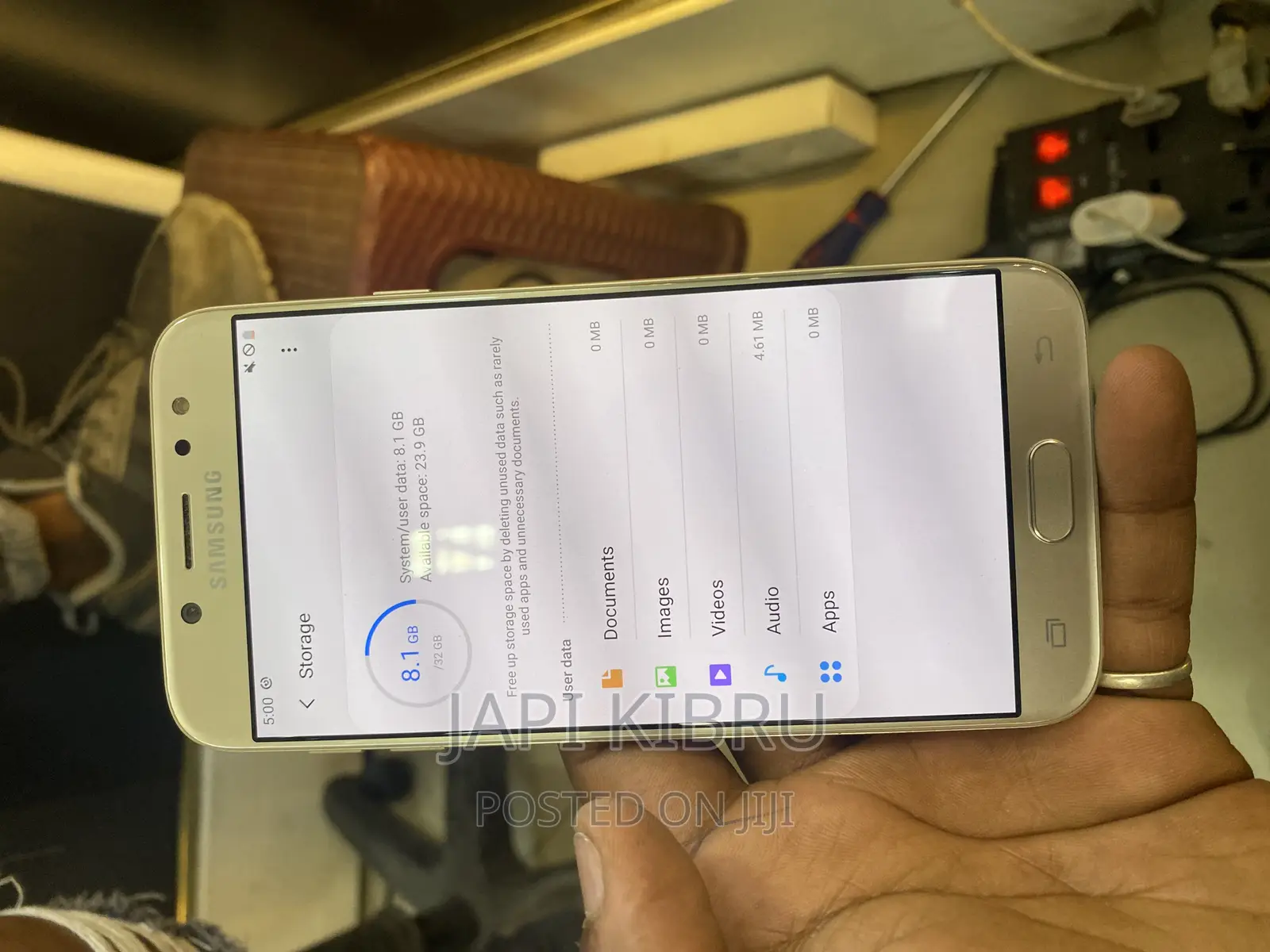 New Samsung Galaxy J7 32 GB Gold