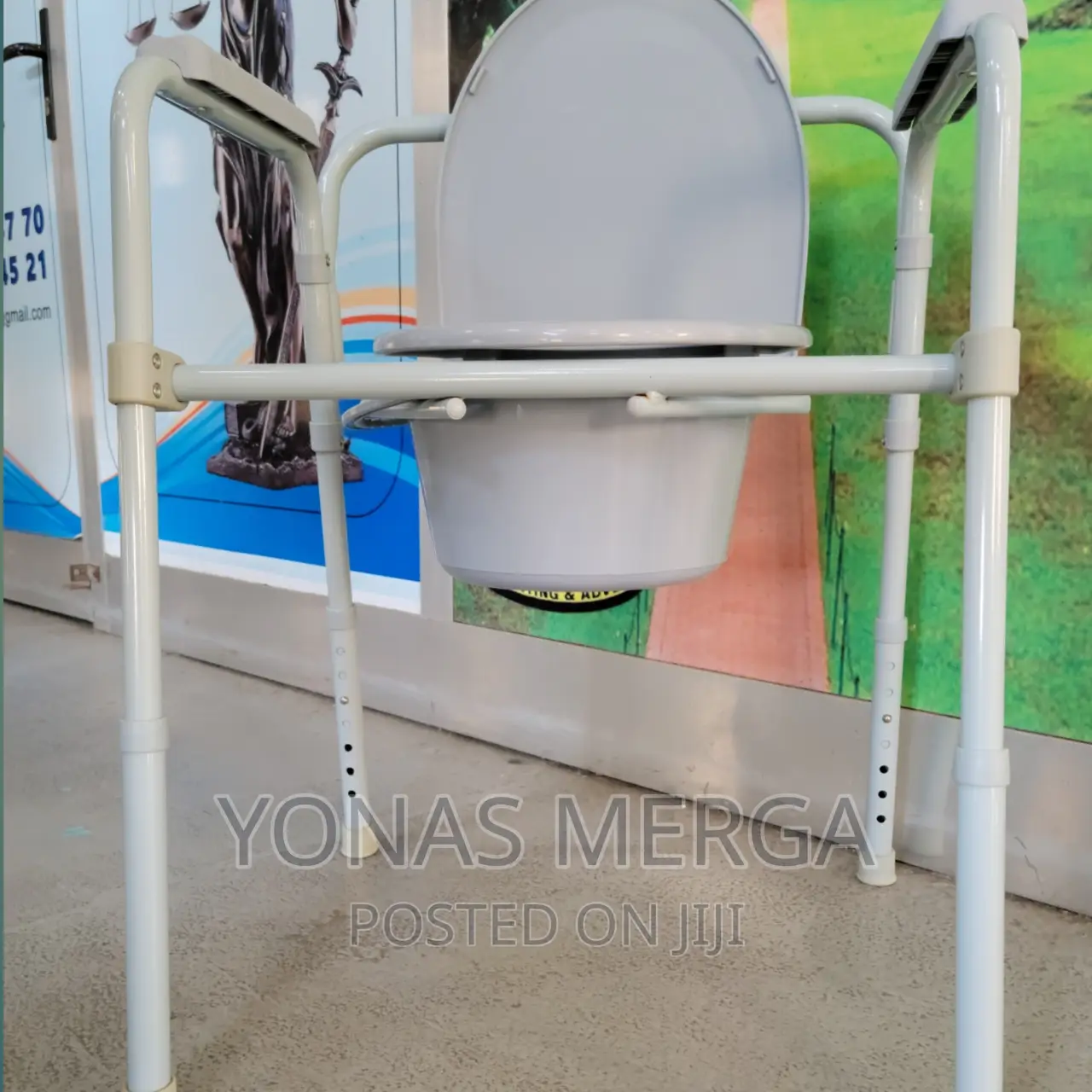 Commode Chair/Popo Chair/Patients Safe Chair/Carry Chair