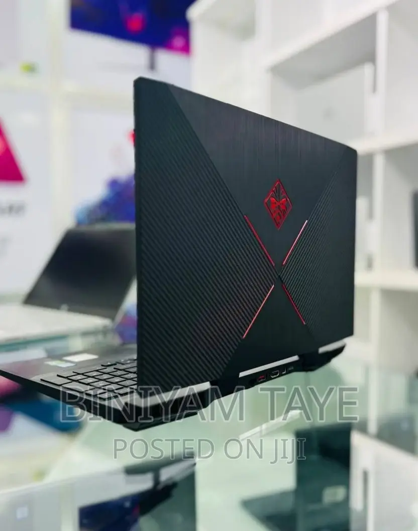 New Laptop HP Omen 15 16GB Intel Core I7 SSD 512GB