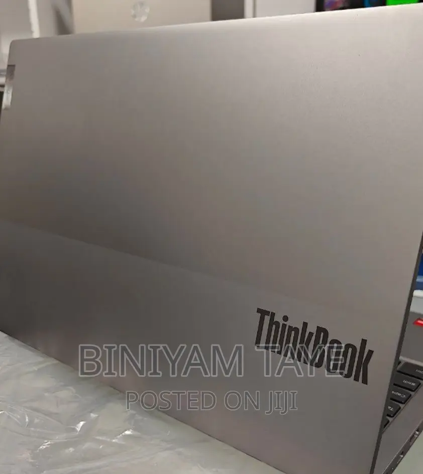 New Laptop Lenovo Thinkbook 14 16GB AMD Ryzen 7 SSD 512GB