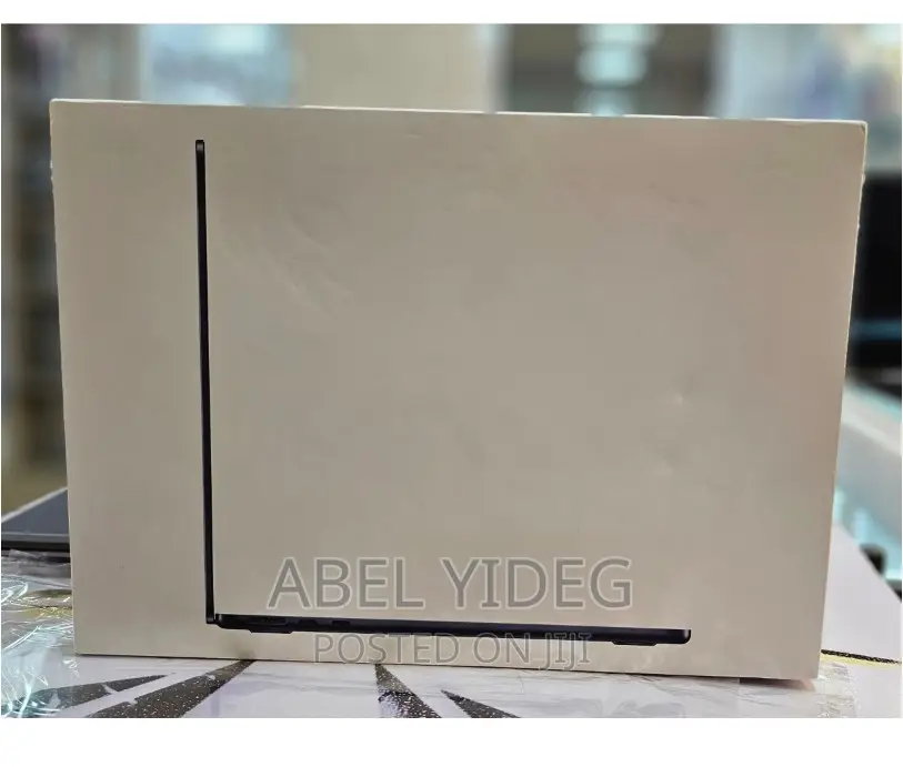 New Laptop Apple MacBook Air 2022 M2 8GB Apple M2 SSD 256GB