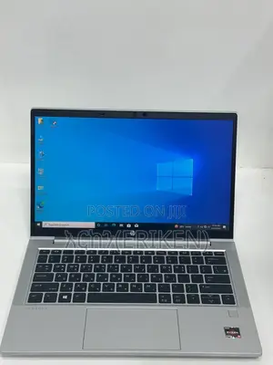 New Laptop HP 8GB AMD Ryzen 5 SSD 512GB