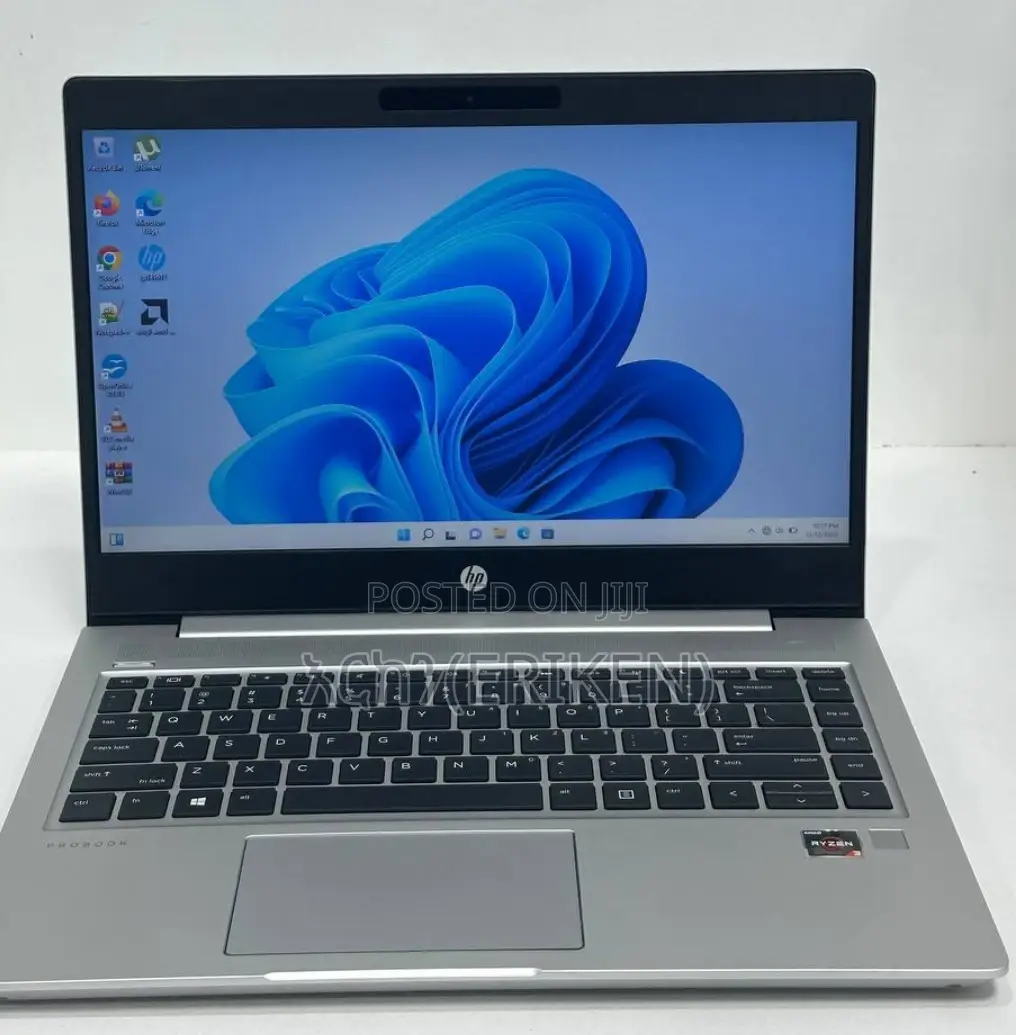 New Laptop HP 8GB AMD Ryzen 3 SSD 512GB