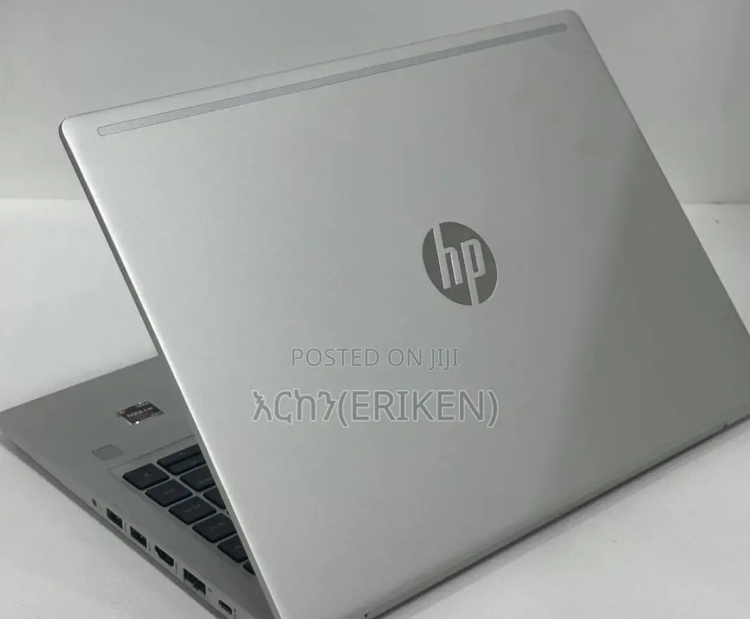 New Laptop HP 8GB AMD Ryzen 5 SSD 512GB