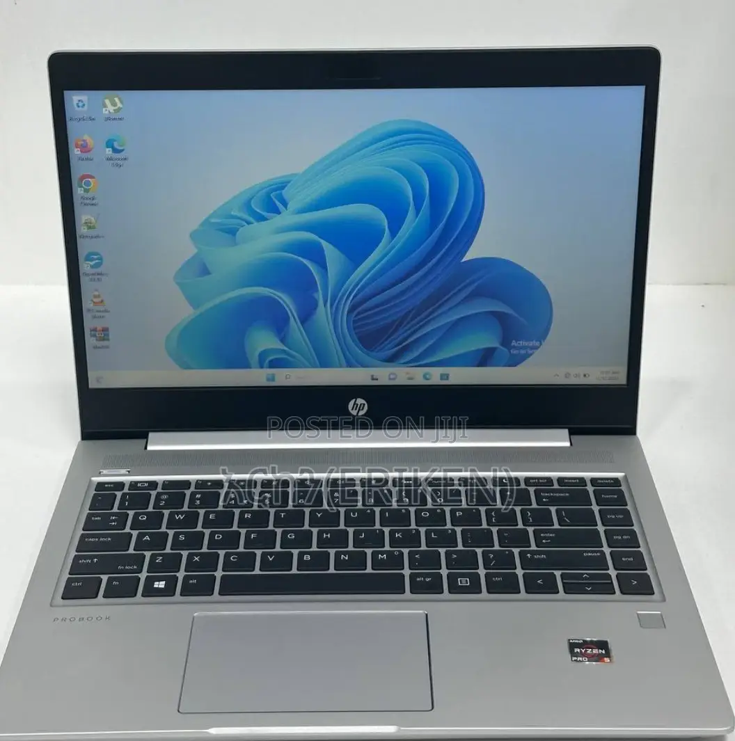 New Laptop HP 8GB AMD Ryzen 5 SSD 512GB