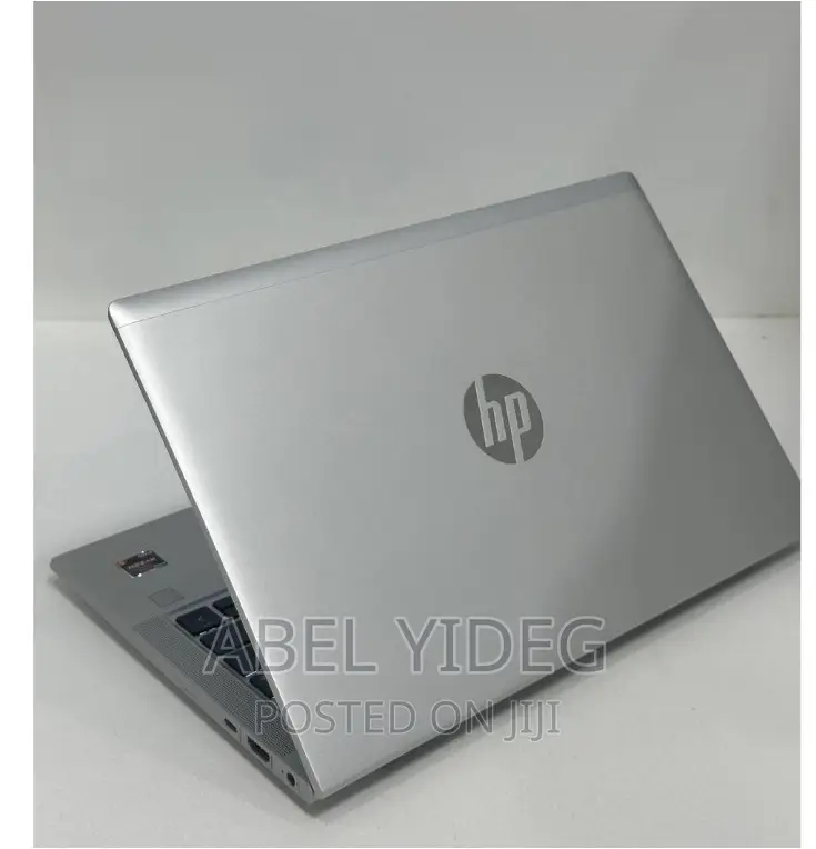 New Laptop HP 8GB AMD Ryzen 5 SSD 512GB