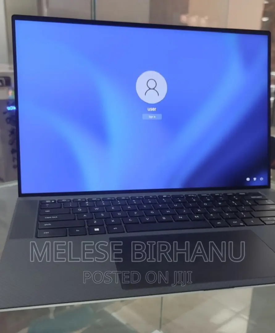 New Laptop Dell XPS 15 16GB Intel Core I7 SSD 512GB