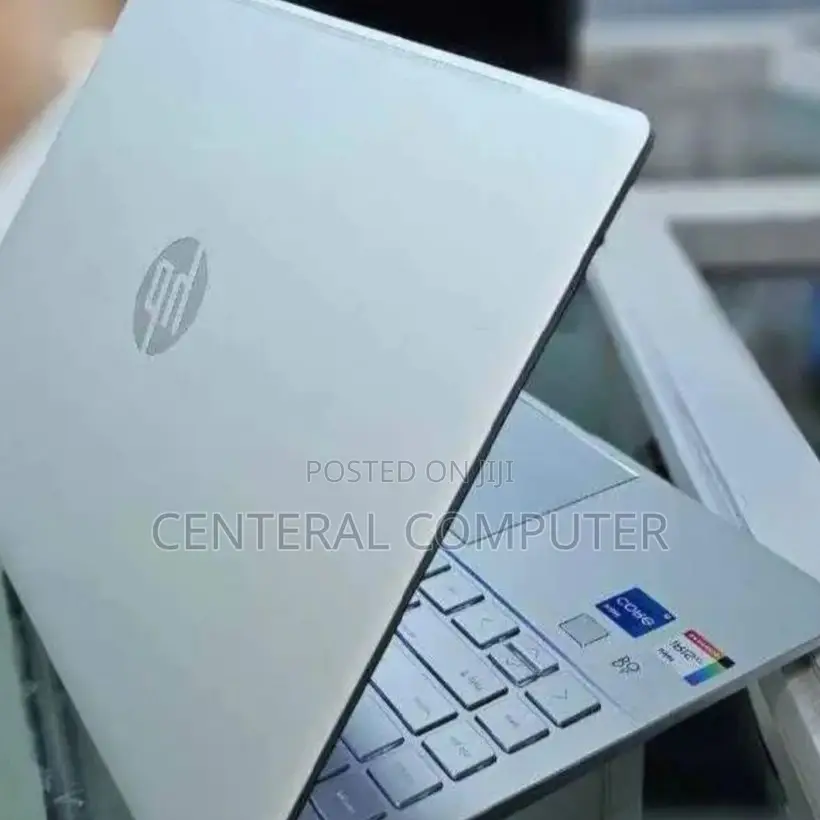 New Laptop HP Pavilion Dv8T 16GB Intel Core I7 SSD 512GB