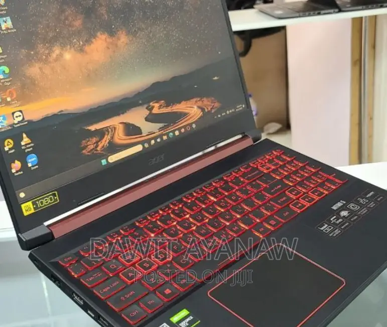 New Laptop Acer NITRO 5 16GB AMD Ryzen 7 SSD 128GB