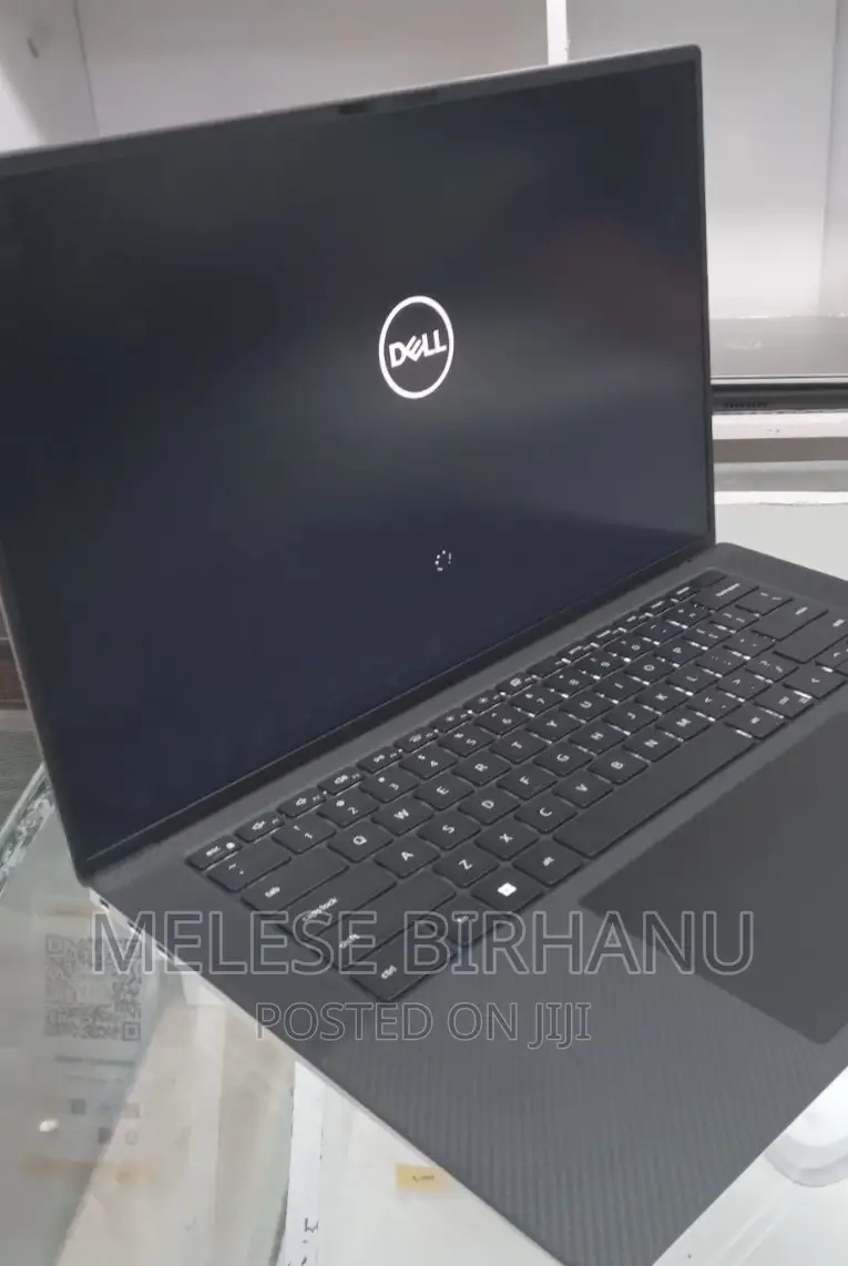 New Laptop Dell 16GB Intel Core I7 SSD 512GB