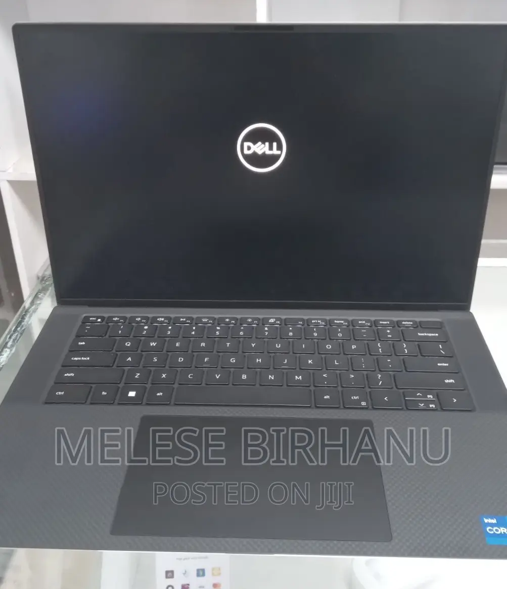 New Laptop Dell 16GB Intel Core I7 SSD 512GB