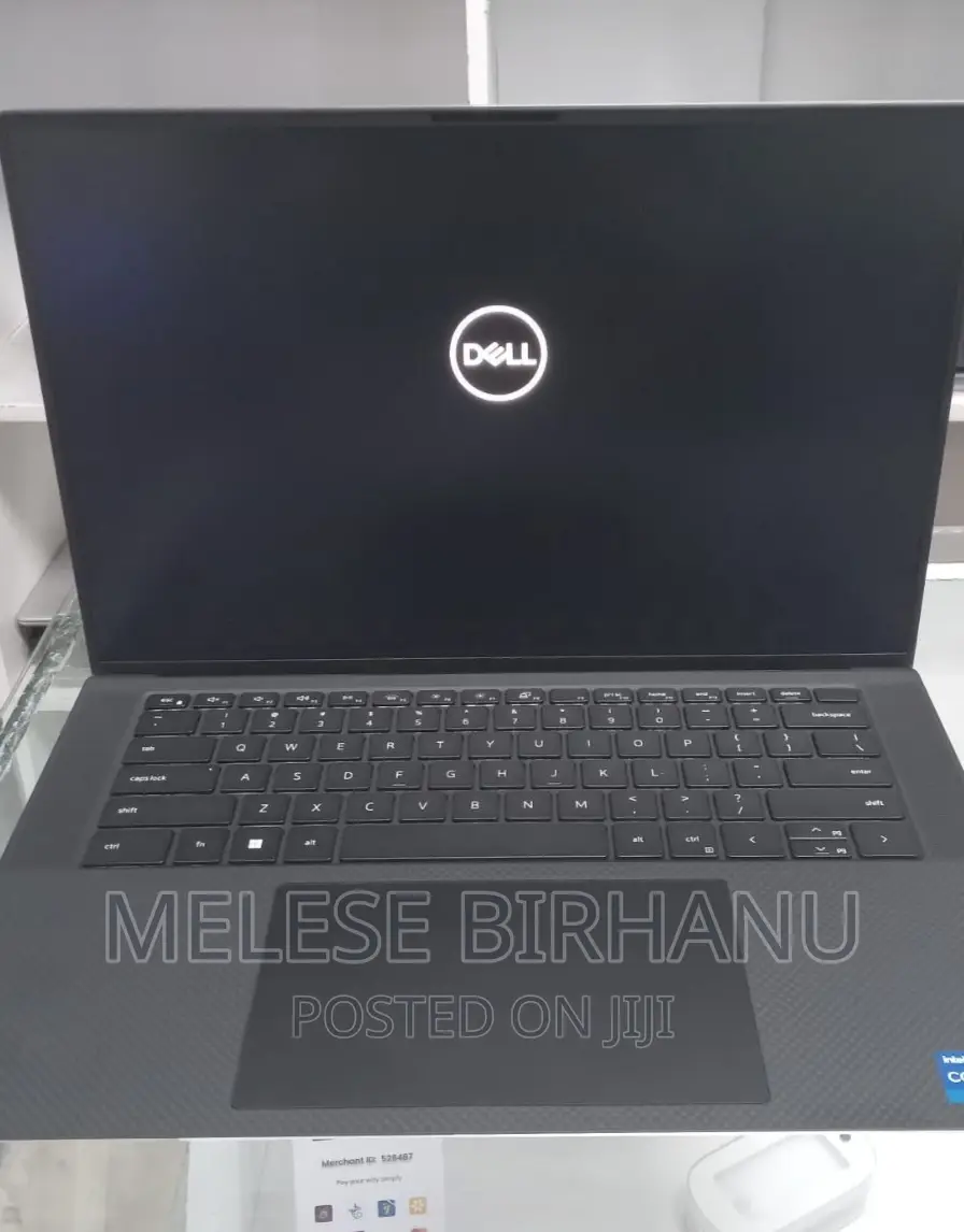 New Laptop Dell 16GB Intel Core I7 SSD 512GB