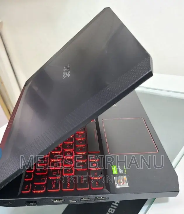 New Laptop Acer 16GB AMD Ryzen 7 SSD 1T