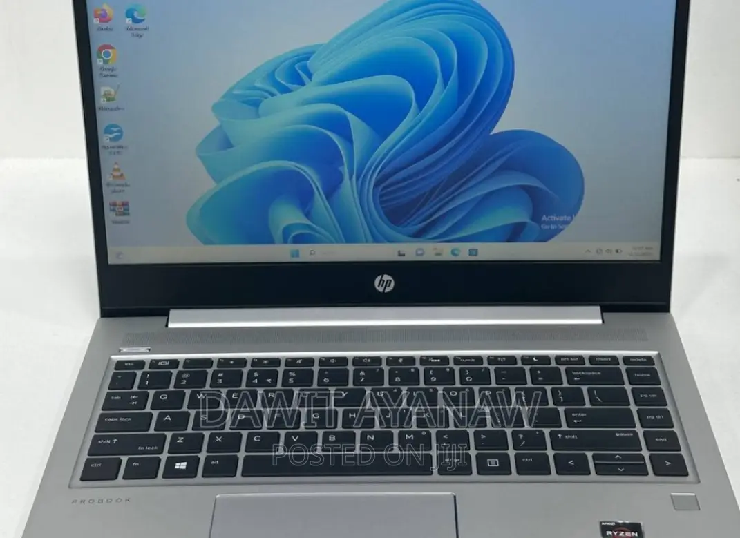 New Laptop HP 8GB AMD Ryzen 5 SSD 512GB