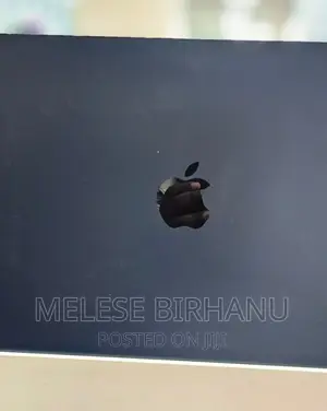 New Laptop Apple MacBook Air 2022 M2 8GB Intel Core i7 SSD 256GB