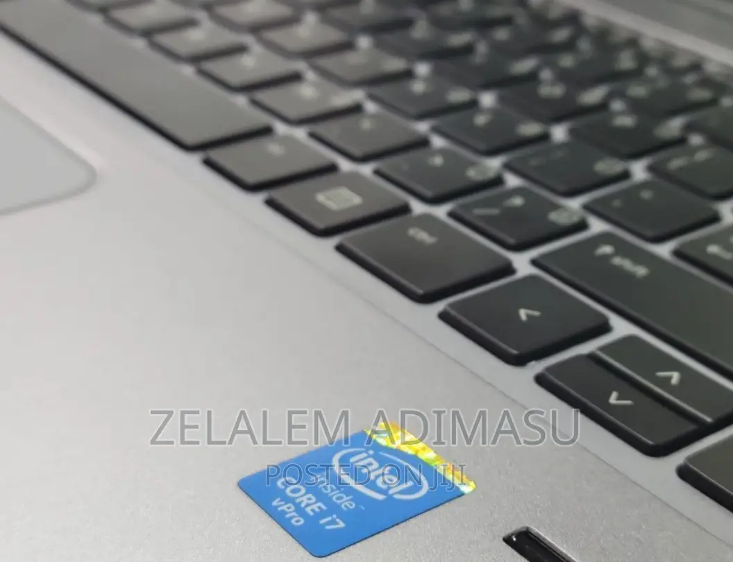 New Laptop HP Envy X360 8GB Intel Core I5 SSD 256GB