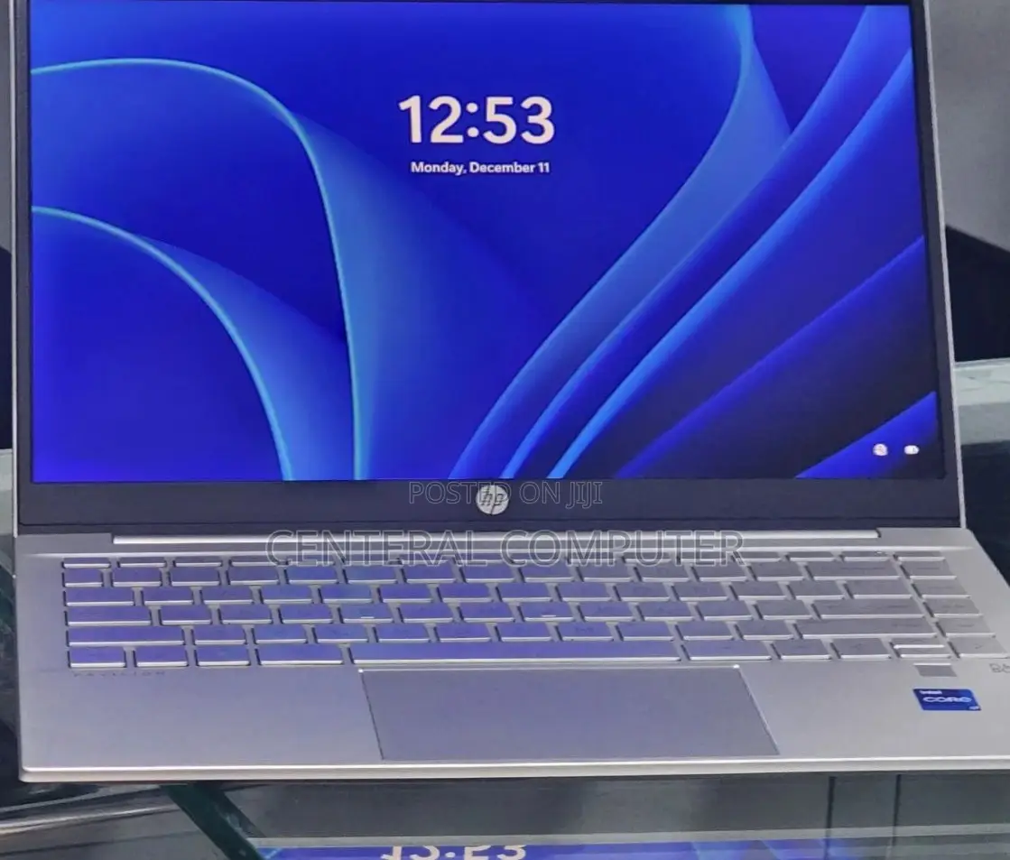 New Laptop HP Pavilion 14-Ce3064st 16GB Intel Core I7 SSD 512GB