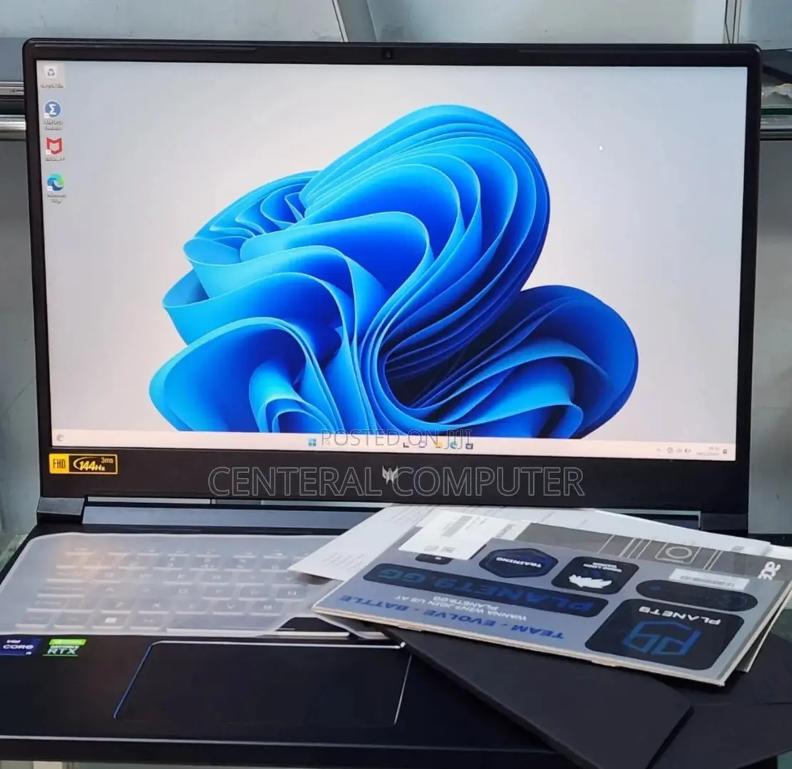 New Laptop Acer Predator Helios 300 16GB Intel Core I9 SSD 1T