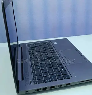 New Laptop HP ZBook 17 G5 16GB Intel Core I5 SSD 512GB