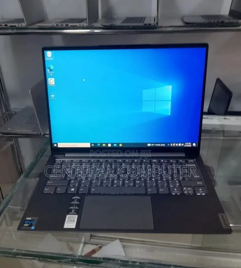 New Laptop Lenovo Yoga 910 16GB Intel Core I5 SSD 512GB