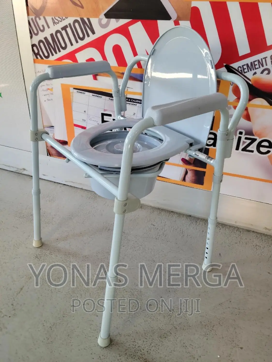 Commode Chair/Toilet Chair//Homecraft Chair/Drop Arm Chair