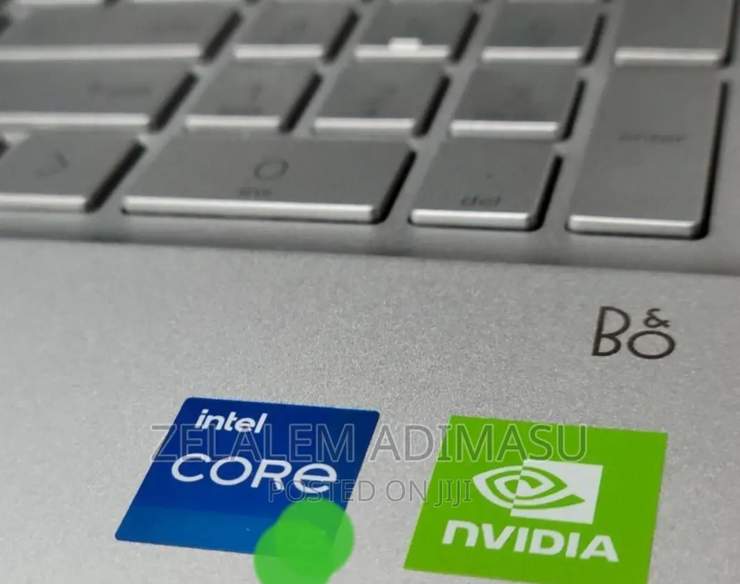 New Laptop HP Pavilion 15 8GB Intel Core I7 SSD 1T