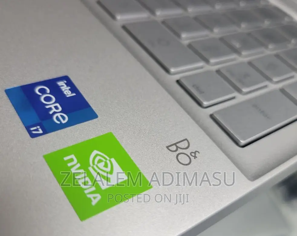 New Laptop HP Pavilion 15 8GB Intel Core I7 SSD 1T