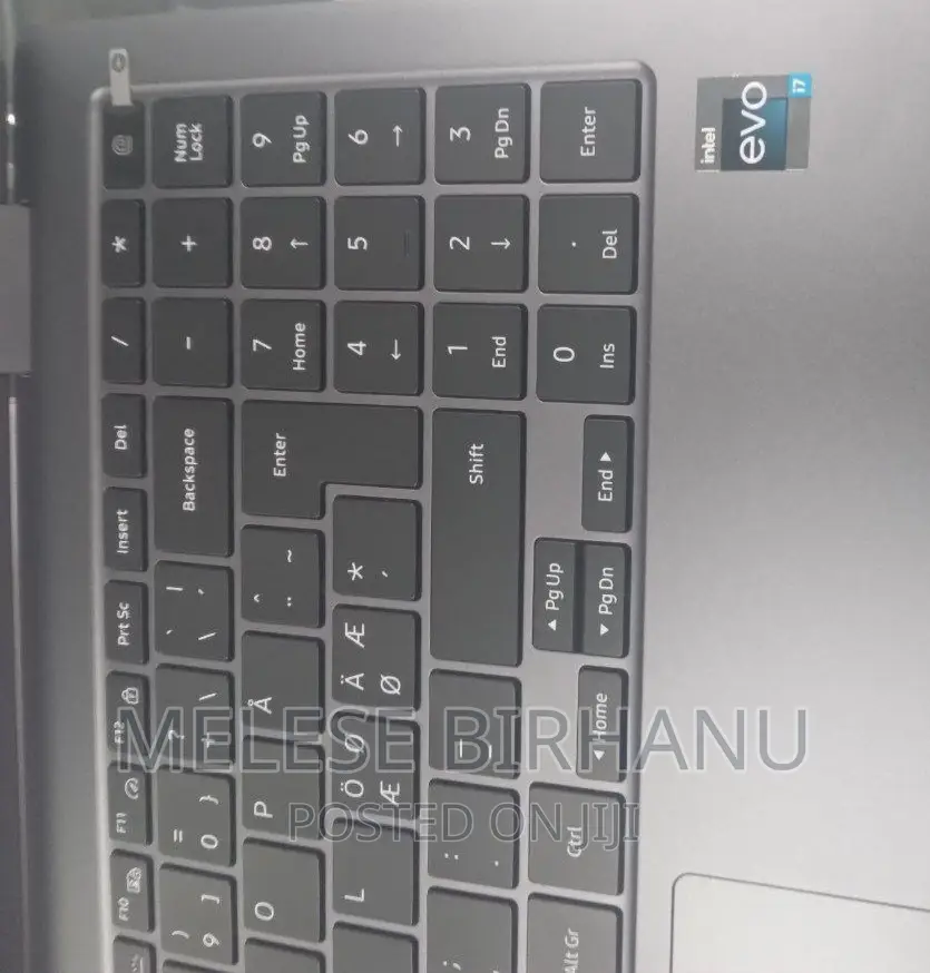 New Laptop Samsung 16GB Intel Core I7 SSD 512GB