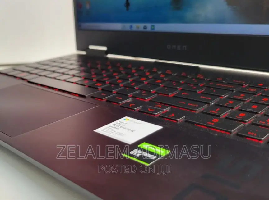 New Laptop Gigabyte AERO 15 16GB Intel Core I5 SSD 512GB
