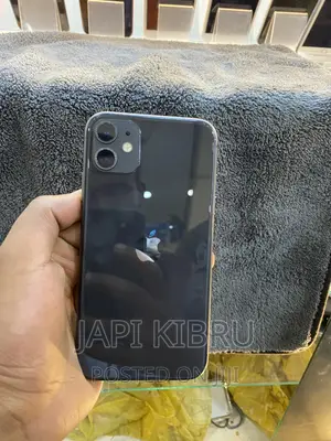 Photo - New Apple iPhone 11 128 GB Black