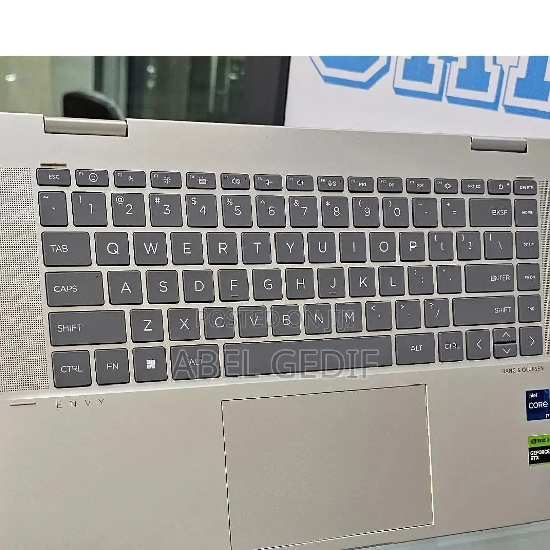 New Laptop HP Envy X360 16GB Intel Core I7 SSD 512GB