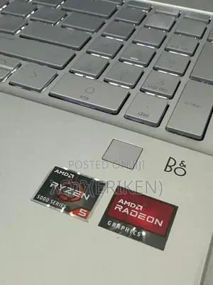 New Laptop HP Pavilion 15 12GB AMD Ryzen 5 SSD 256GB