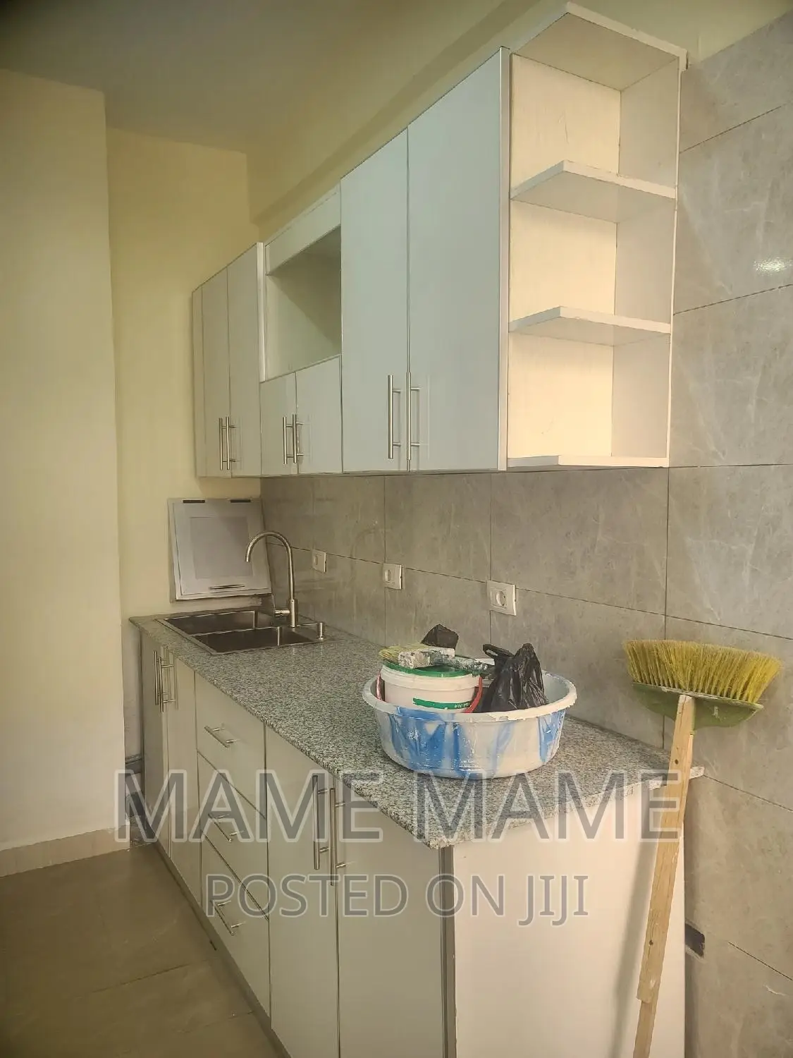 3bdrm Apartment in Addis Abeba, Bole for rent