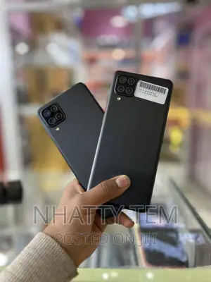 New Samsung Galaxy A12 32 GB Black