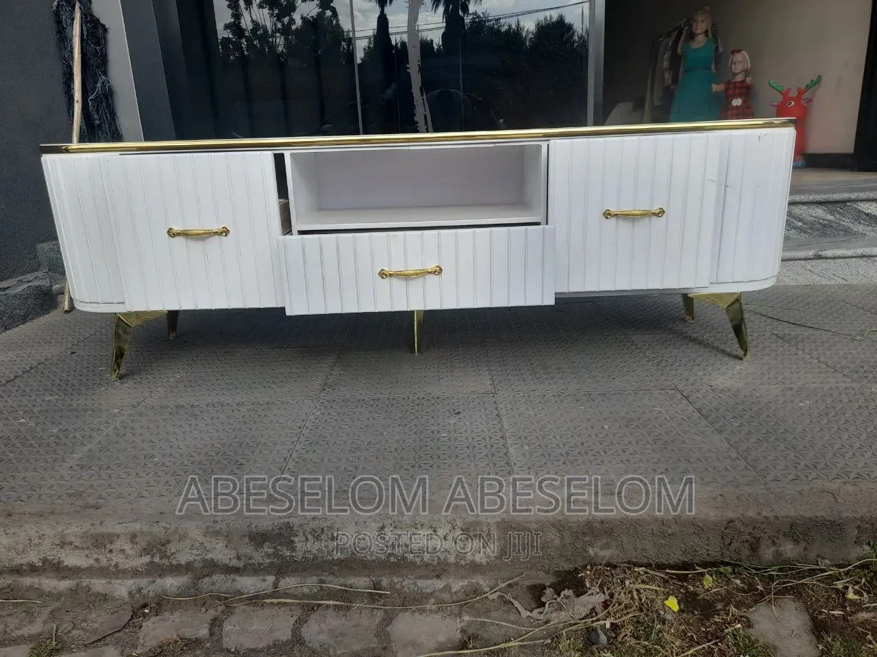 1,80 Cm ቲቪ እስታንድ