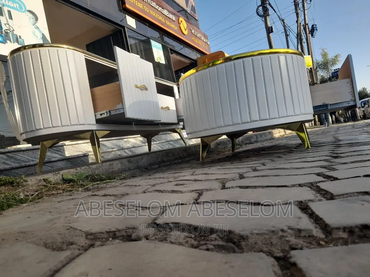 1,50 Cm ቲቪ እስታንድ እና ጠረጴዛ