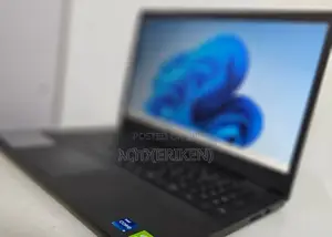 New Laptop Dell Vostro 15 3549 8GB Intel Core I5 SSD 512GB