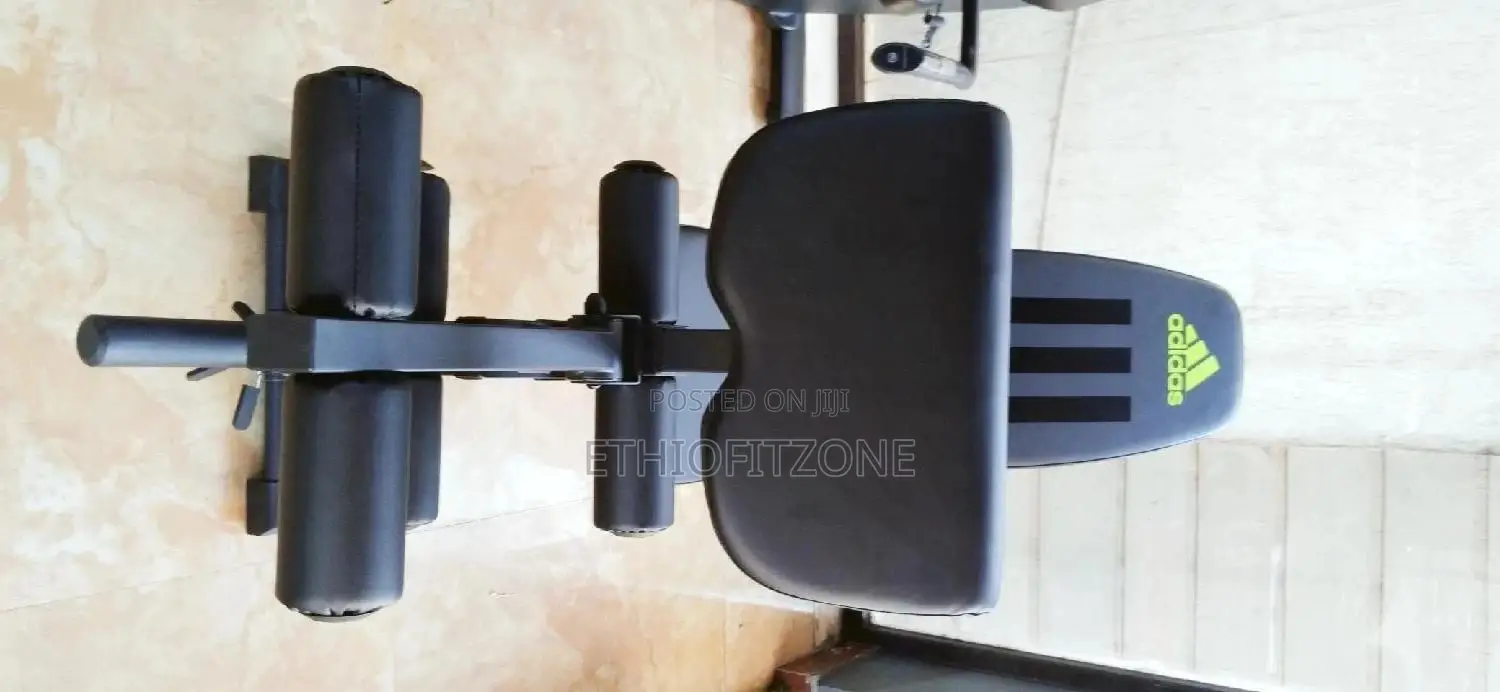 Sport Bench Machine