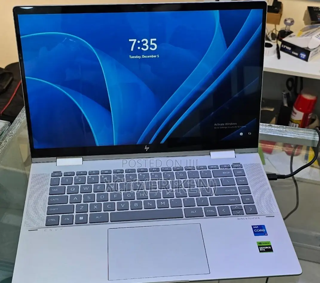 New Laptop HP Envy X360 16GB Intel Core I7 SSD 1T