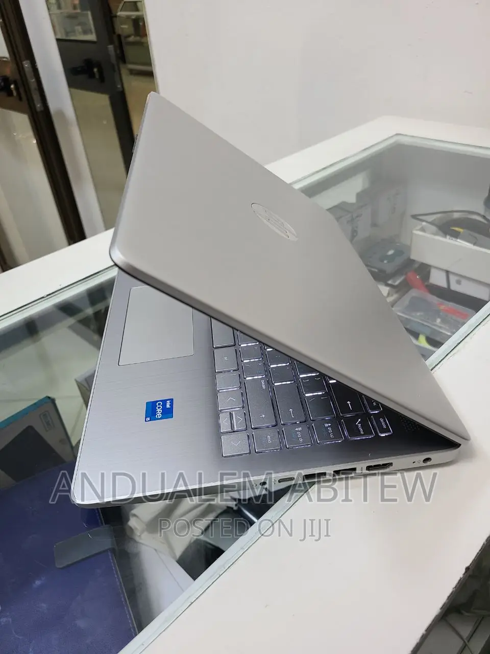 New Laptop HP Stream Notebook 8GB Intel Core I5 SSD 512GB