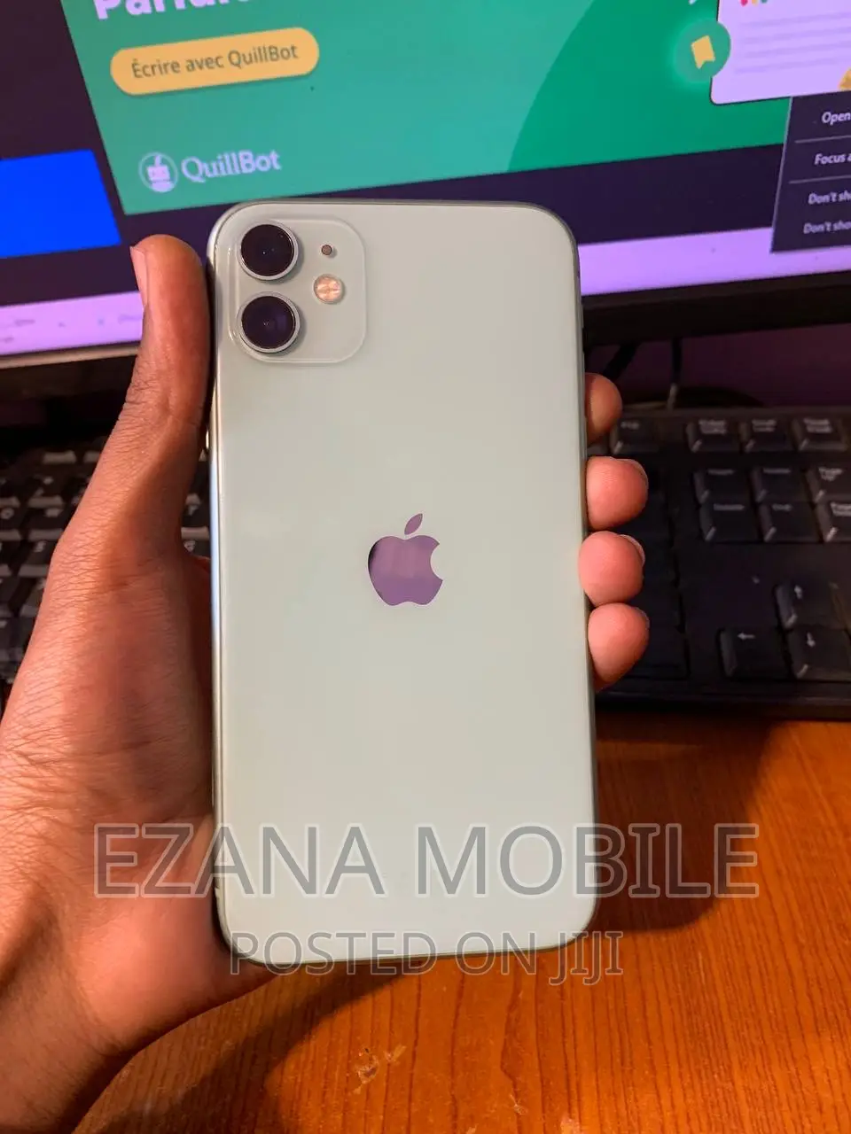 Apple iPhone 11 128 GB Green