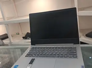 New Laptop Lenovo Ideapad 3 8GB Intel Core I3 SSD 256GB