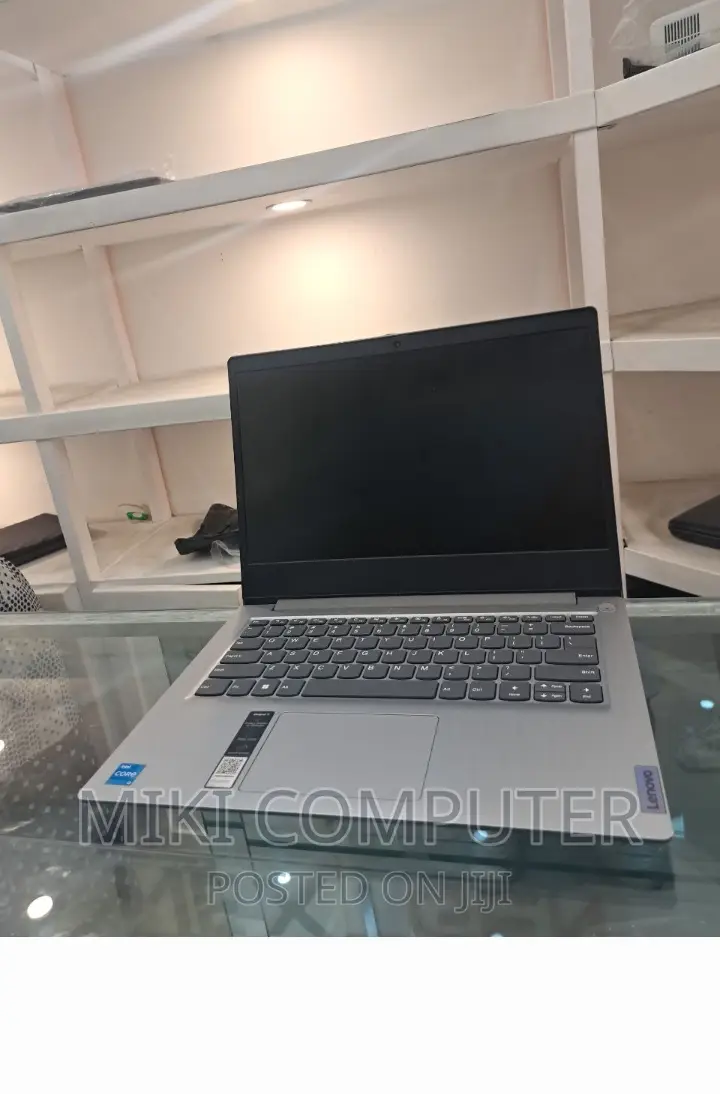 New Laptop Lenovo Ideapad 3 8GB Intel Core I3 SSD 256GB